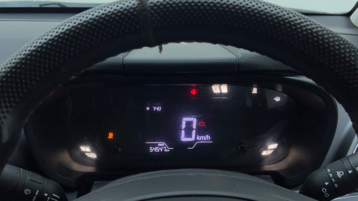 Used 2023 Tata Altroz XM Plus iCNG Cng Manual interior CLUSTERMETER VIEW