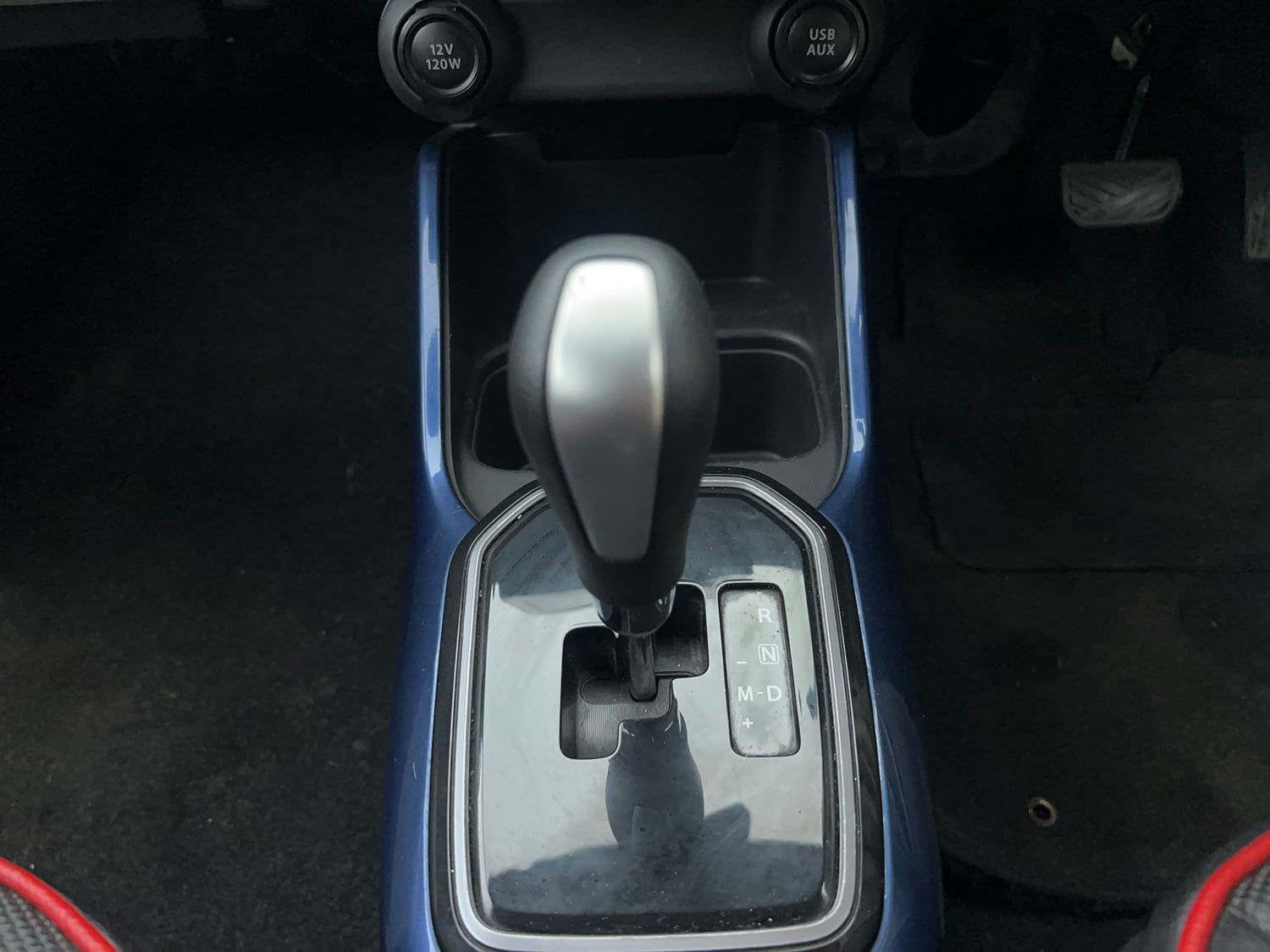 Used 2022 Maruti Suzuki Ignis Zeta 1.2 AMT Petrol Automatic interior GEAR  KNOB VIEW