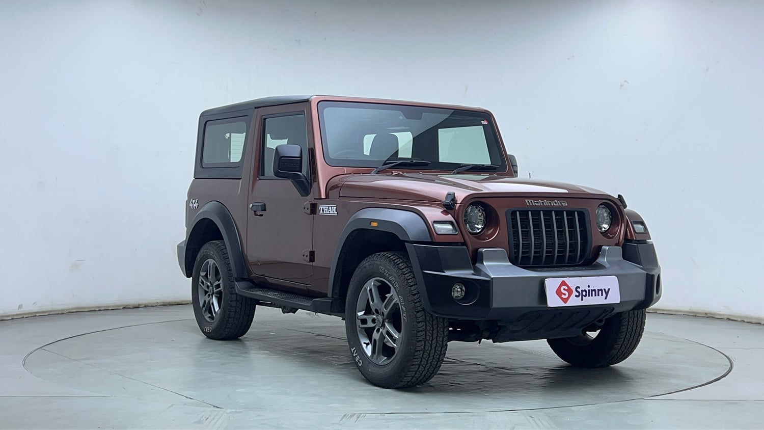 Used 2022 mahindra Thar LX Hard Top Diesel AT 4WD Diesel Automatic exterior RIGHT FRONT CORNER VIEW
