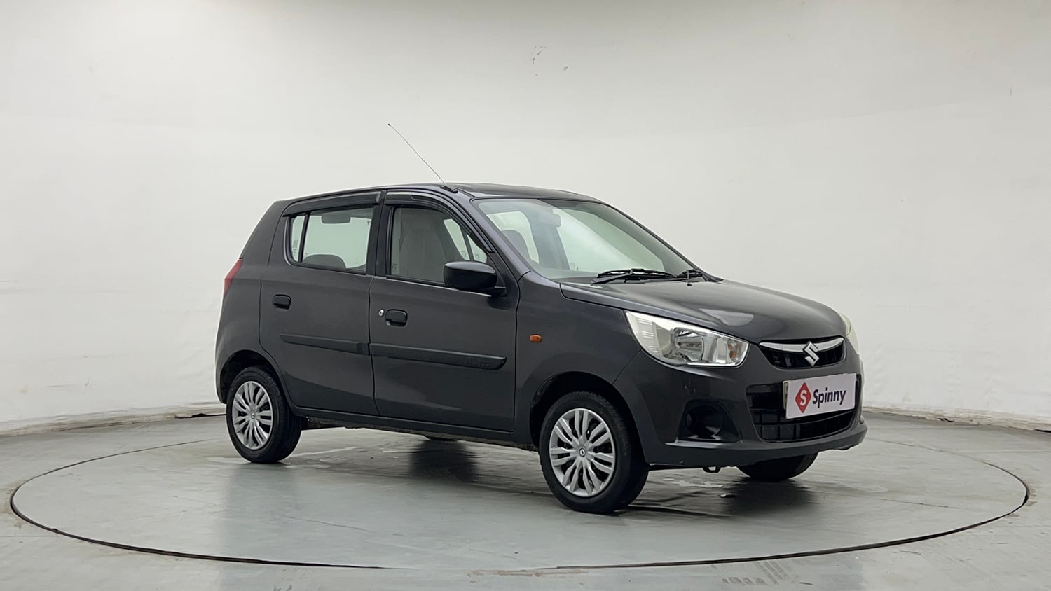 Used 2016 Maruti Suzuki Alto K10 VXi Petrol Manual exterior RIGHT FRONT CORNER VIEW