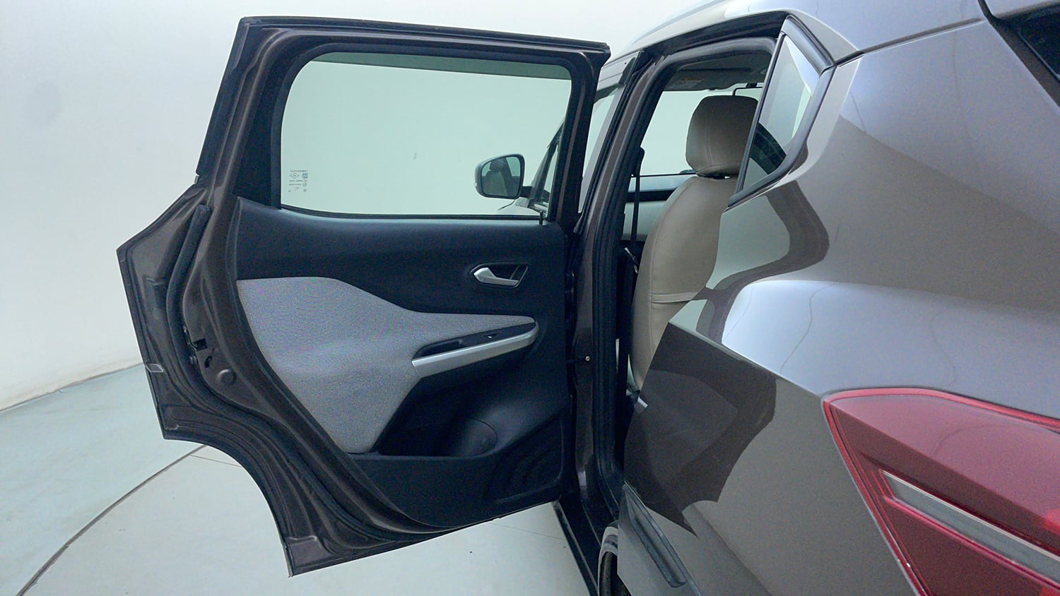 Used 2021 Nissan Magnite XL Turbo CVT Petrol Automatic interior LEFT REAR DOOR OPEN VIEW