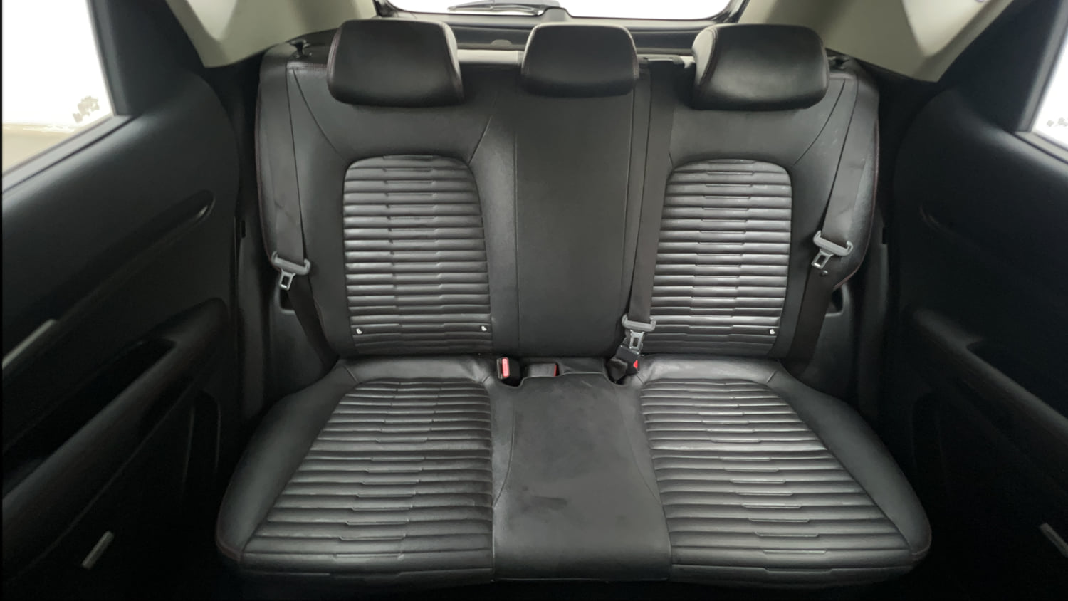 Used 2023 Kia Sonet GTX Plus 1.0 Turbo Petrol DCT Petrol Automatic interior REAR SEAT CONDITION VIEW