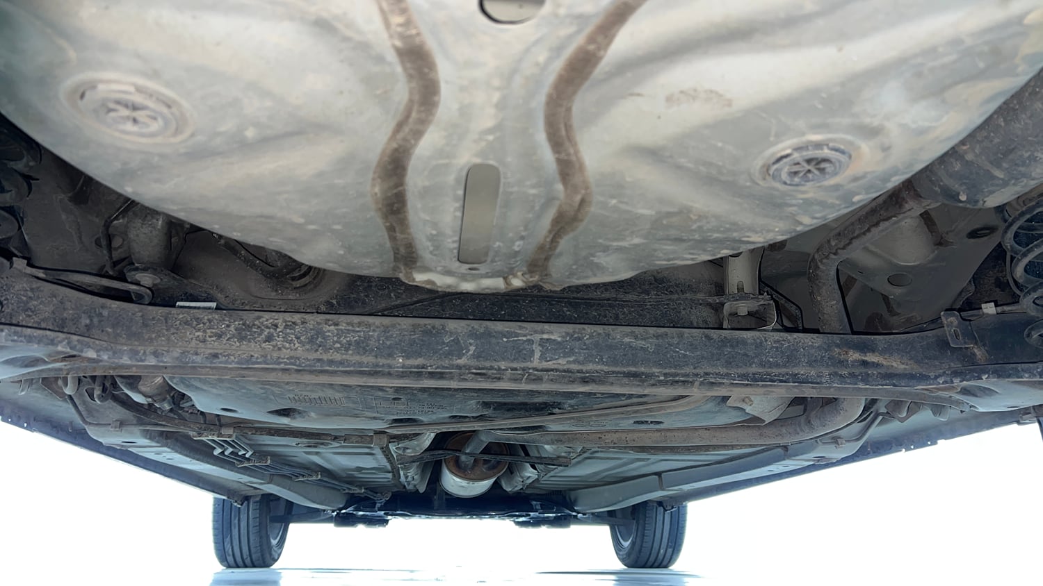 Used 2020 Maruti Suzuki Baleno Zeta Petrol Manual extra REAR UNDERBODY VIEW (TAKEN FROM REAR)