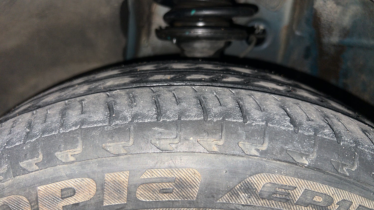 Used 2022 Maruti Suzuki Ignis Zeta 1.2 AMT Petrol Automatic tyres LEFT FRONT TYRE TREAD VIEW