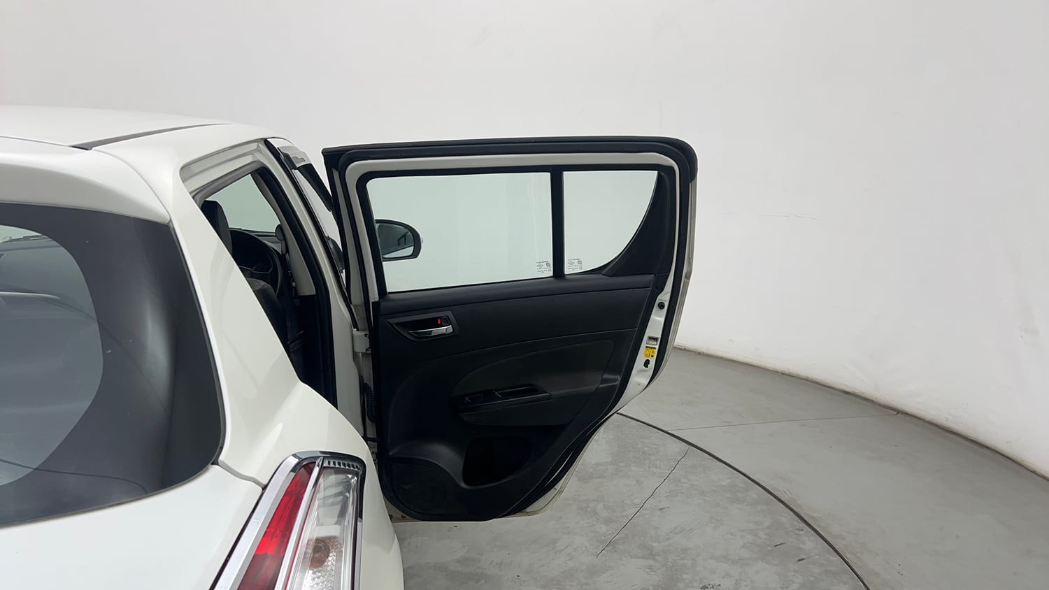 Used 2016 Maruti Suzuki Swift VXi Petrol Manual interior RIGHT REAR DOOR OPEN VIEW