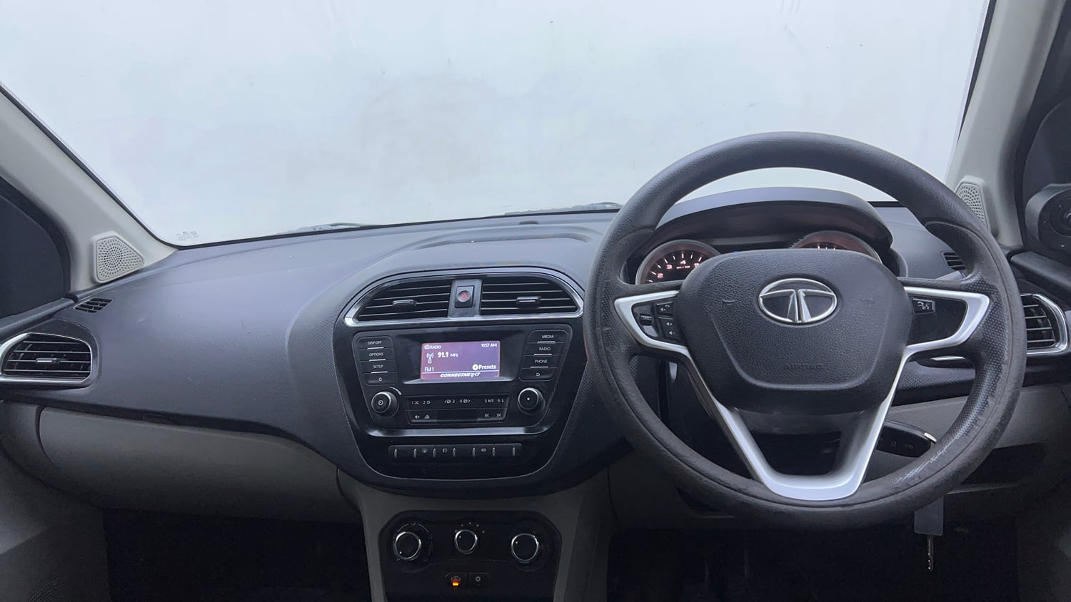 Used 2017 Tata Tiago Revotron XZ Petrol Manual interior DASHBOARD VIEW