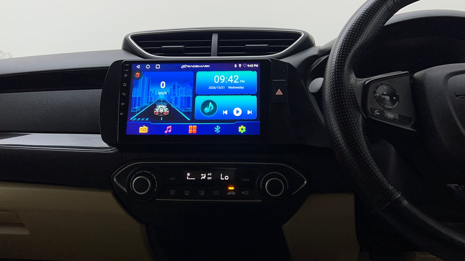 Used 2020 Honda Amaze 1.2 V MT Petrol Petrol Manual interior MUSIC SYSTEM & AC CONTROL VIEW