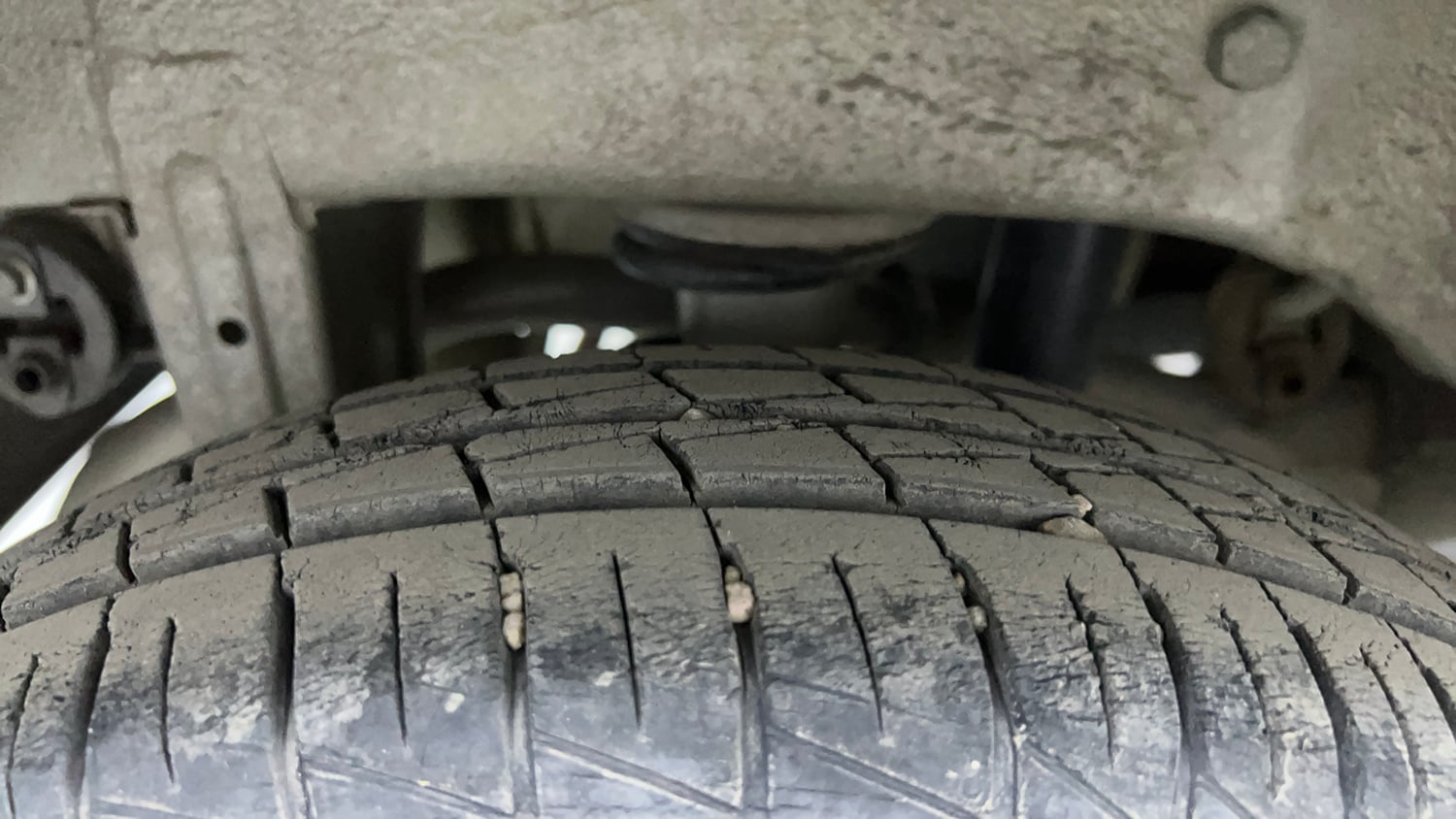 Used 2019 Maruti Suzuki Alto 800 LXi Petrol Manual tyres RIGHT REAR TYRE TREAD VIEW