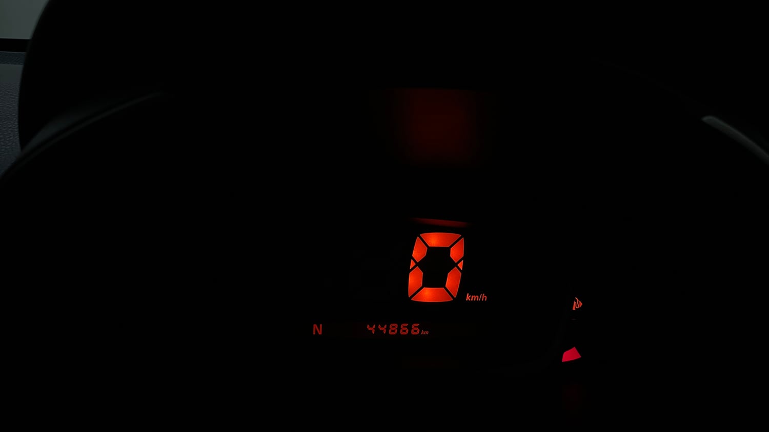Used 2018 Renault Kwid 1.0 RXT AMT Opt Petrol Automatic interior CLUSTERMETER VIEW