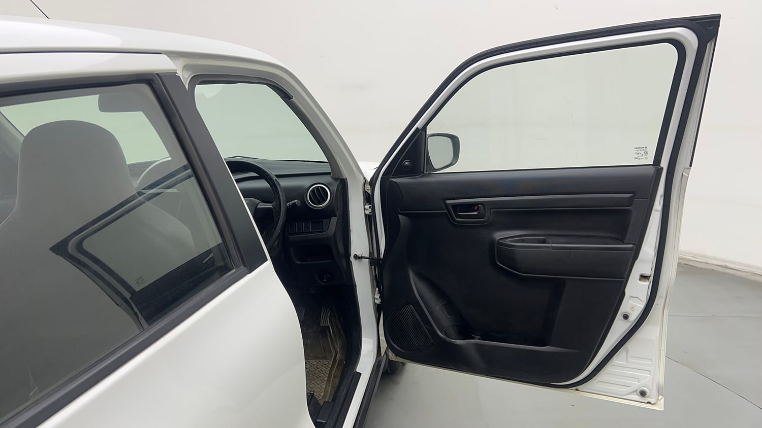 Used 2022 Maruti Suzuki S-Presso VXi Plus Petrol Manual interior RIGHT FRONT DOOR OPEN VIEW