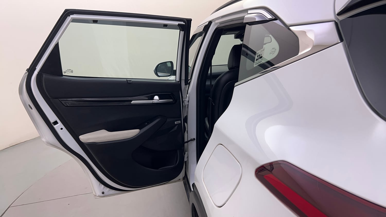 Used 2024 Kia Seltos GTX Plus 1.5 Turbo Petrol DCT Petrol Automatic interior LEFT REAR DOOR OPEN VIEW