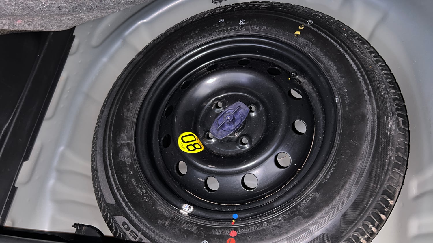 Used 2020 Maruti Suzuki Swift ZXi Plus AMT Petrol Automatic tyres SPARE TYRE VIEW