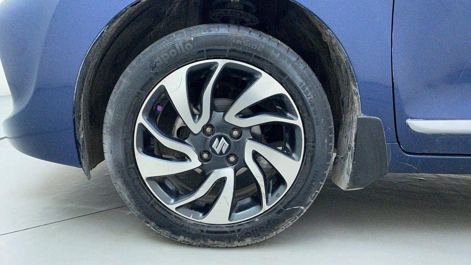 Used 2019 Maruti Suzuki Baleno Zeta 1.2 Petrol Manual tyres LEFT FRONT TYRE RIM VIEW