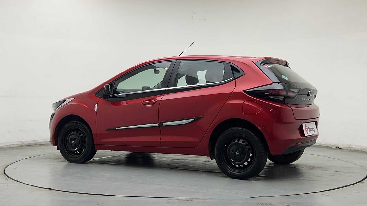 Used 2023 Tata Altroz XM Plus iCNG Cng Manual exterior LEFT REAR CORNER VIEW