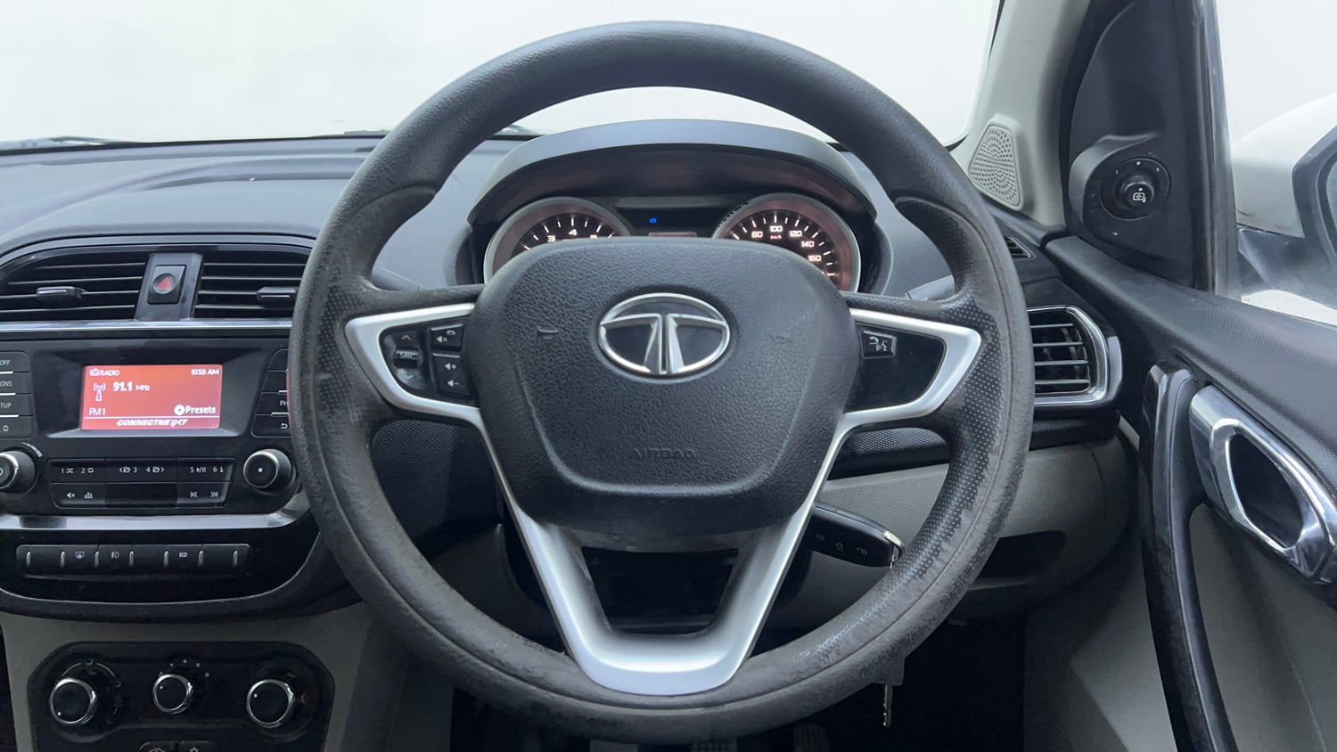 Used 2017 Tata Tiago Revotron XZ Petrol Manual interior STEERING VIEW