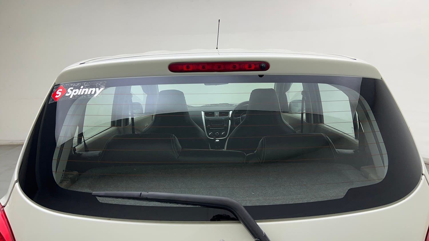 Used 2017 Maruti Suzuki Celerio ZXi Petrol Manual exterior BACK WINDSHIELD VIEW