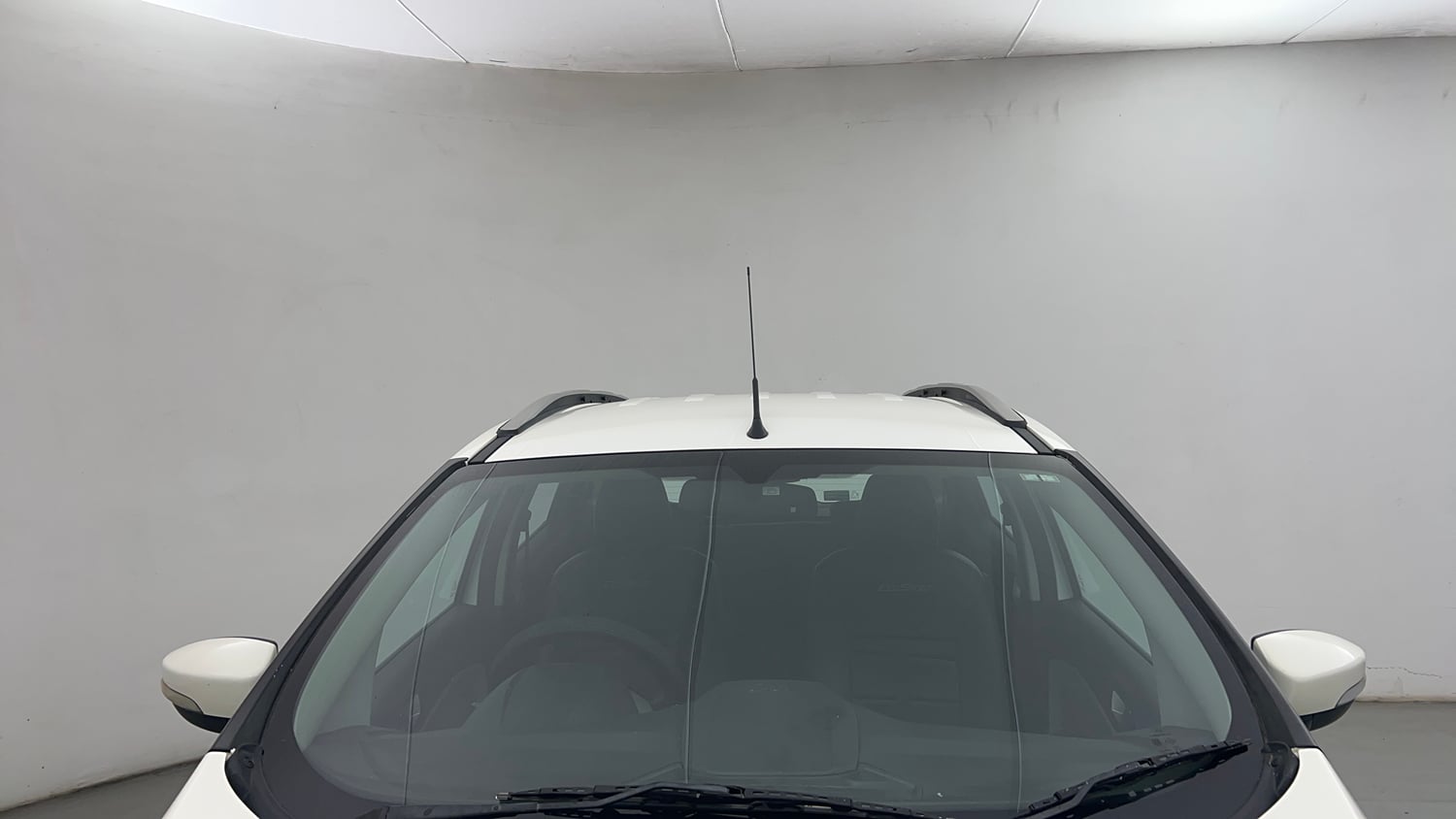 Used 2015 Ford EcoSport Titanium 1.5 Ti-VCT AT Petrol Automatic exterior FRONT WINDSHIELD VIEW