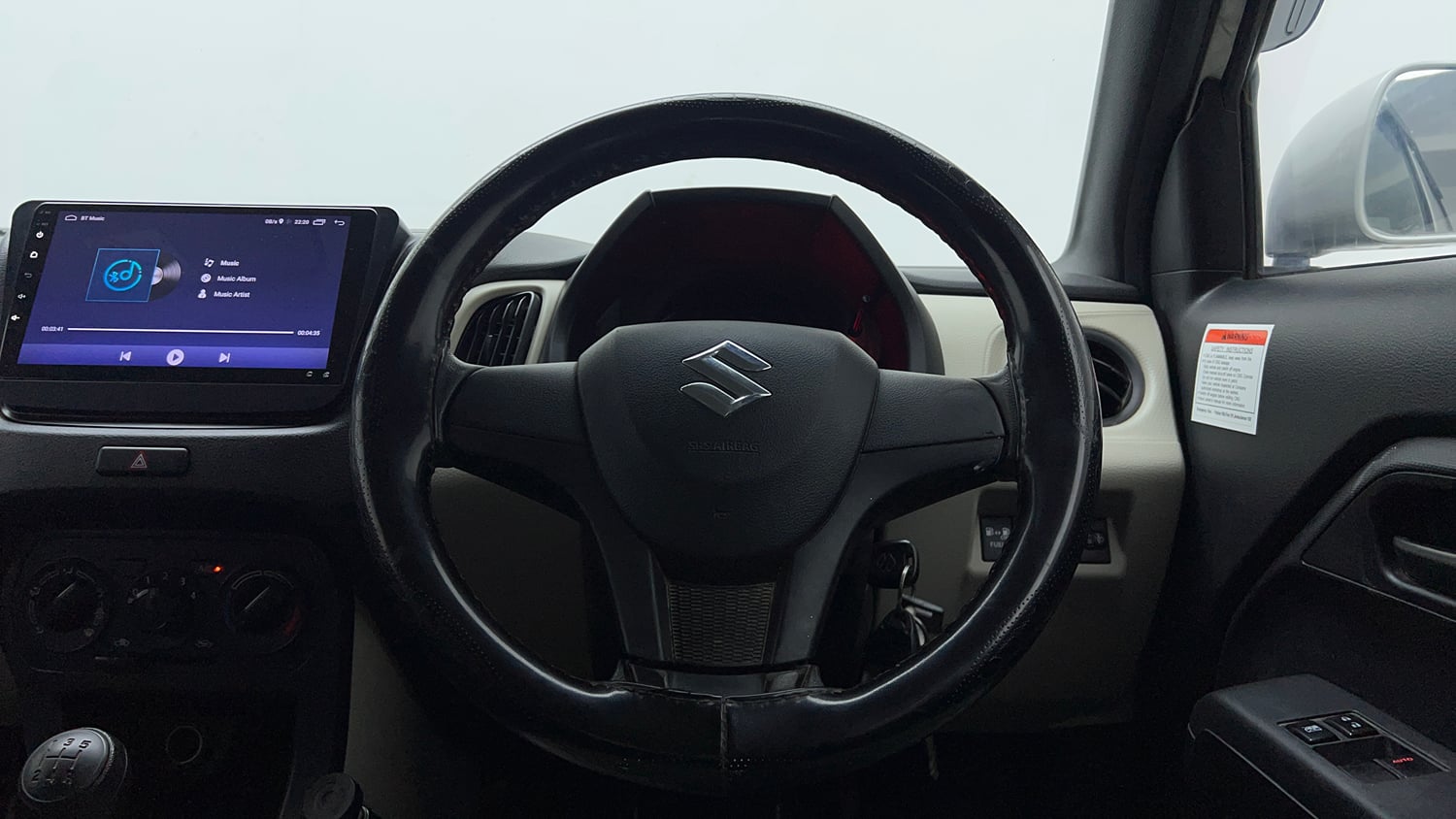 Used 2024 Maruti Suzuki Wagon R LXI 1.0 CNG Cng Manual interior STEERING VIEW