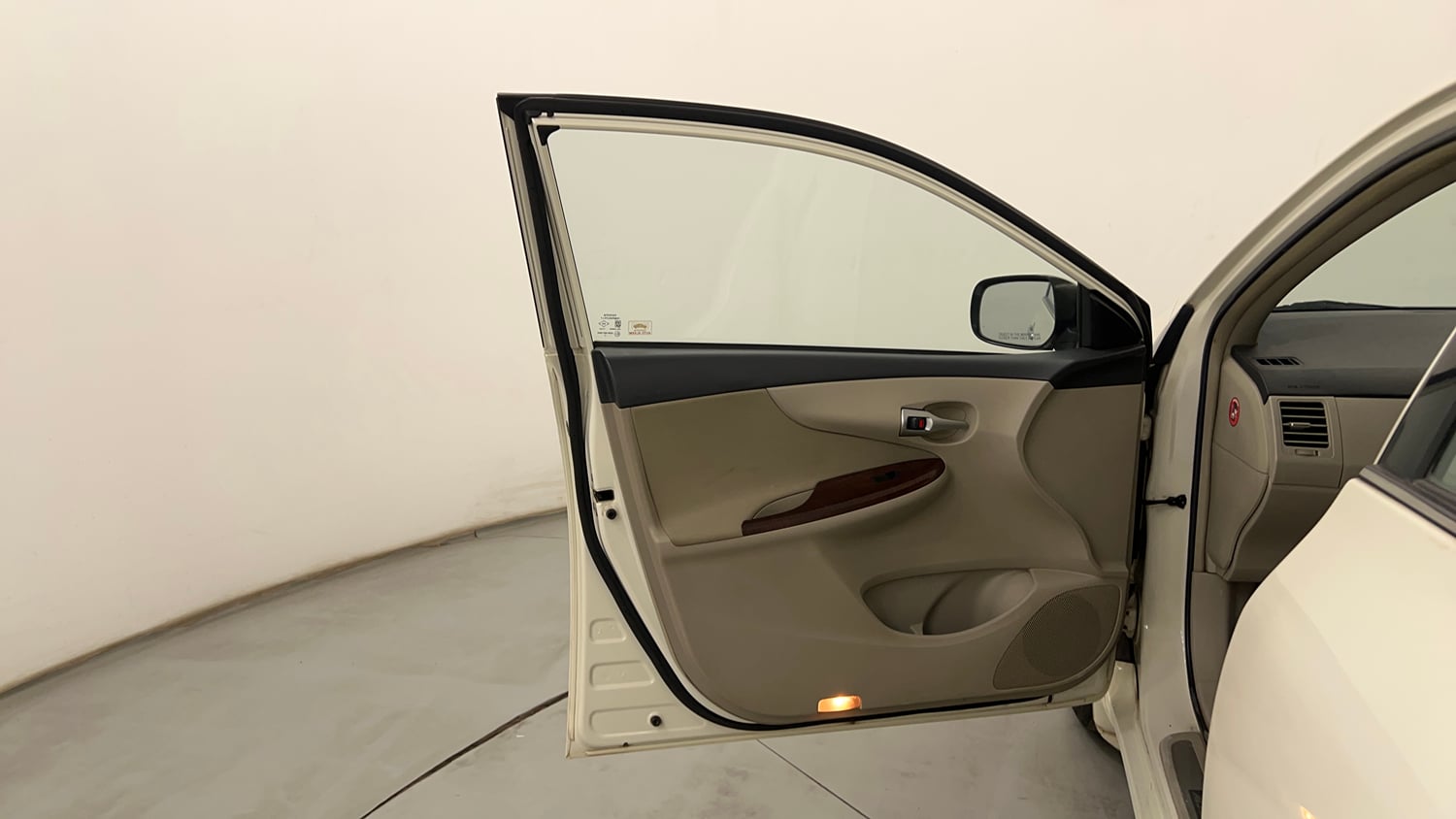 Used 2013 Toyota Corolla Altis 1.8 G Petrol Manual interior LEFT FRONT DOOR OPEN VIEW
