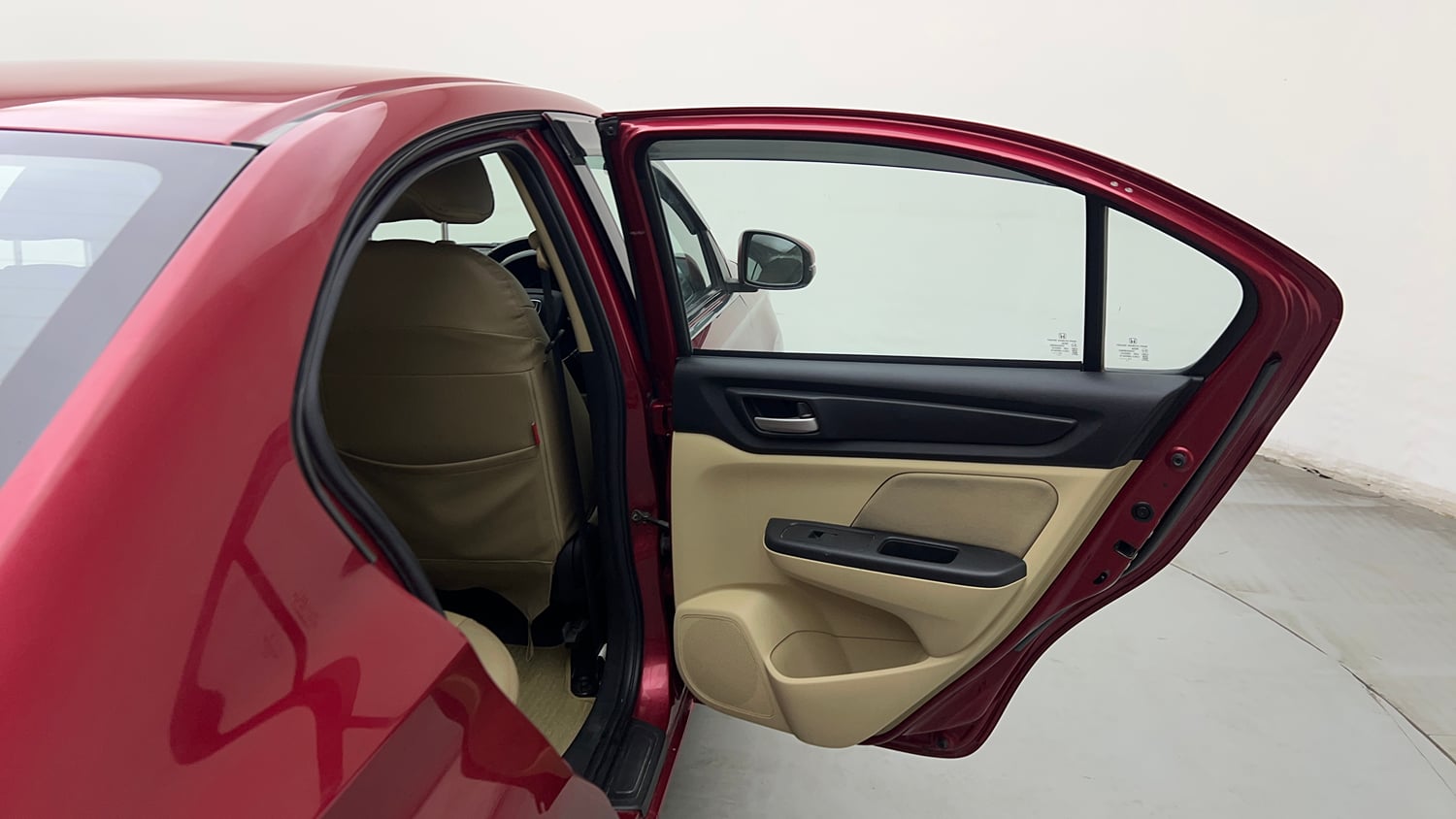 Used 2020 Honda Amaze 1.2 V MT Petrol Petrol Manual interior RIGHT REAR DOOR OPEN VIEW