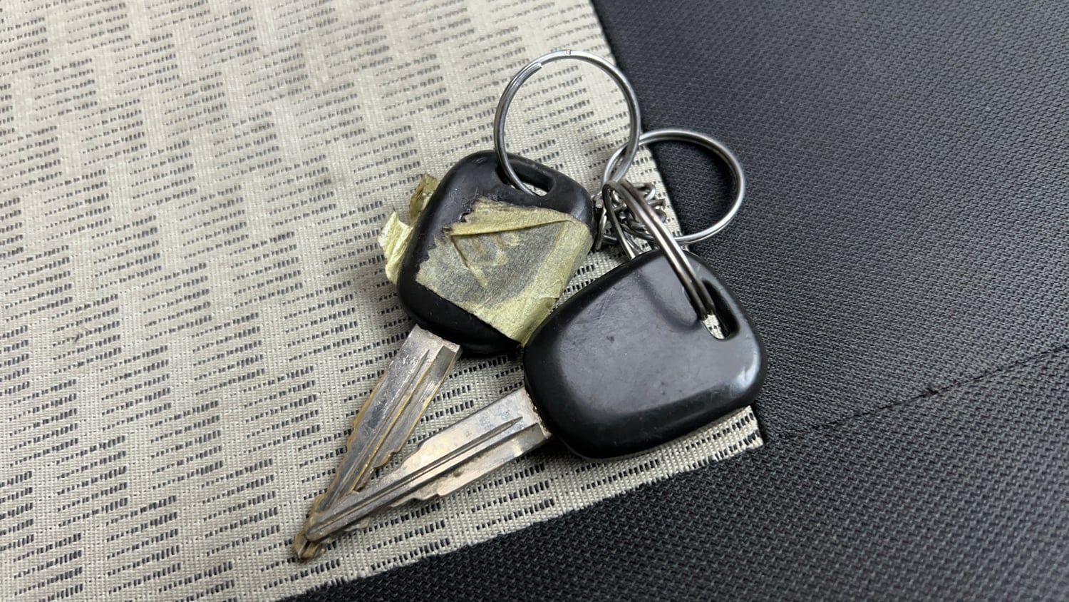Used 2022 Maruti Suzuki Alto 800 LXi (O) CNG Cng Manual extra CAR KEY VIEW