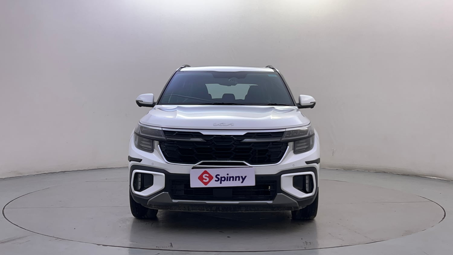 Used 2024 Kia Seltos GTX Plus 1.5 Turbo Petrol DCT Petrol Automatic exterior FRONT VIEW