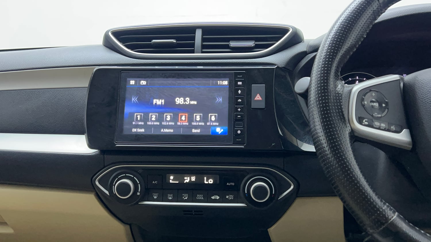 Used 2023 Honda Amaze VX 1.2 Petrol CVT Petrol Automatic interior MUSIC SYSTEM & AC CONTROL VIEW