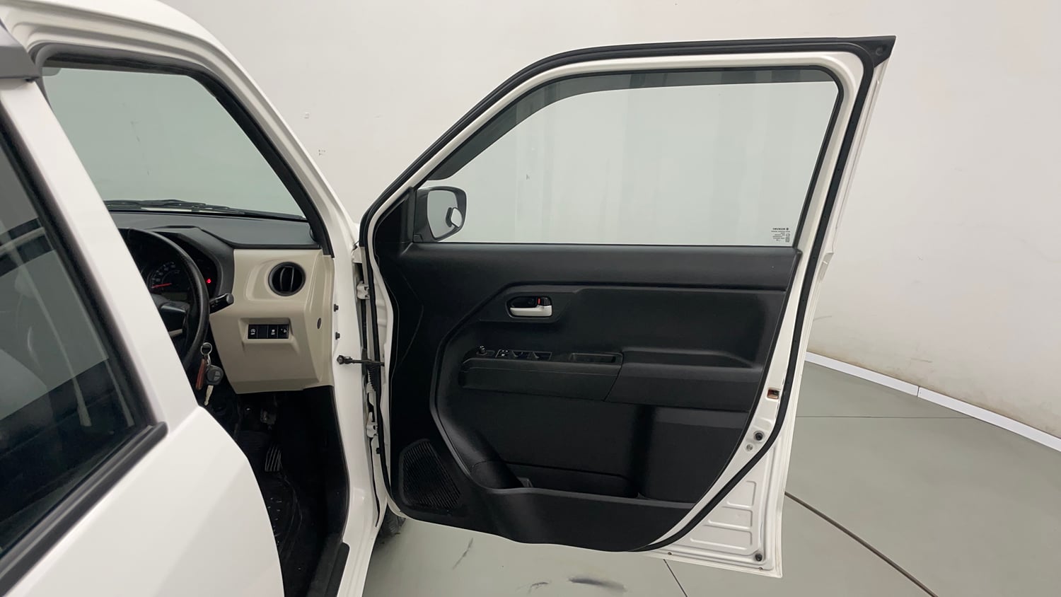 Used 2024 Maruti Suzuki Wagon R VXI 1.0 Petrol Manual interior RIGHT FRONT DOOR OPEN VIEW