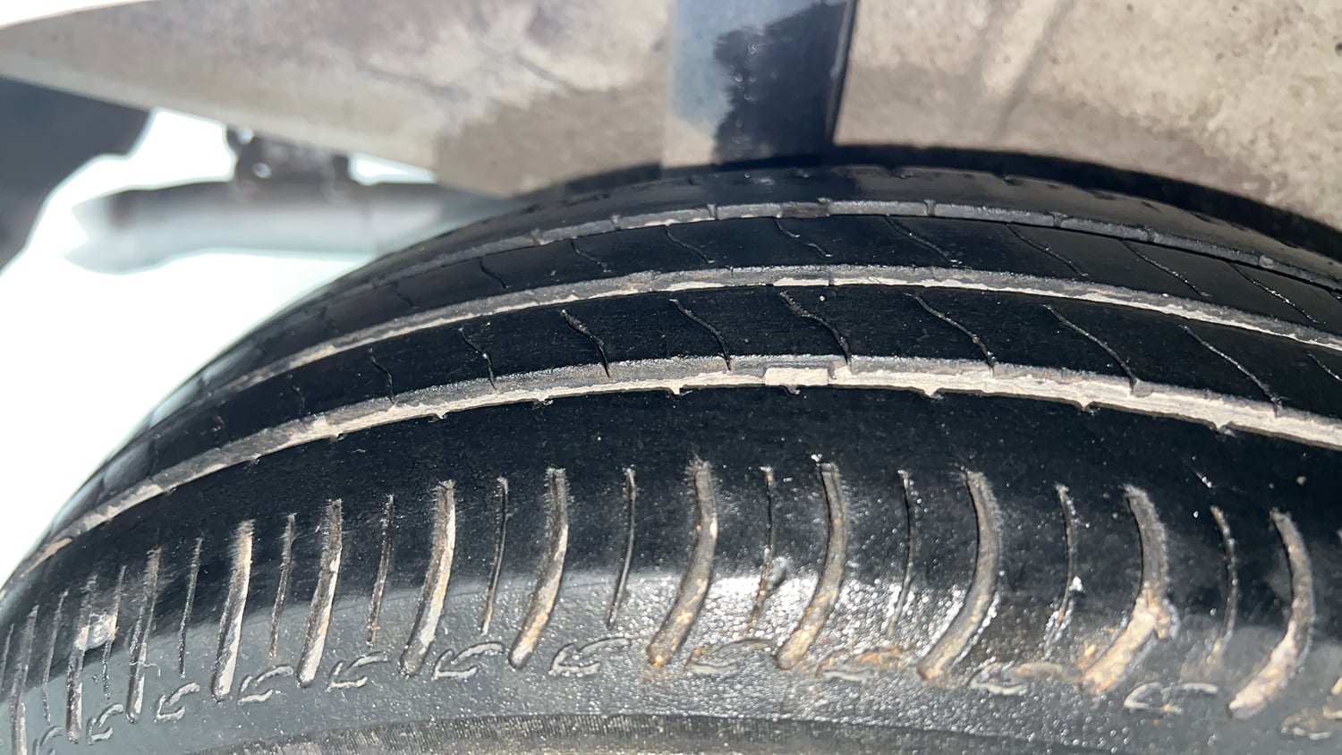 Used 2022 Maruti Suzuki Wagon R ZXI 1.2 Petrol Manual tyres RIGHT REAR TYRE TREAD VIEW