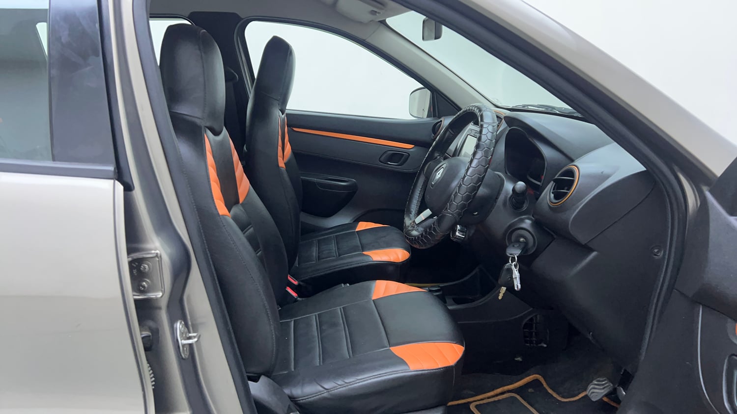 Used 2017 Renault Kwid 1.0 RXT AMT Petrol Automatic interior RIGHT SIDE FRONT DOOR CABIN VIEW