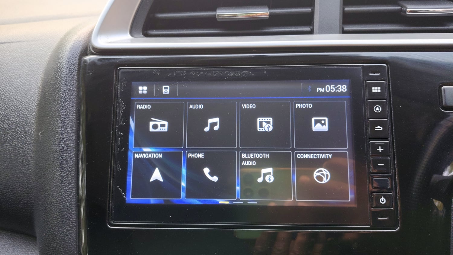 Used 2021 Honda WR-V SV MT Petrol Petrol Manual top_features Touch screen infotainment system