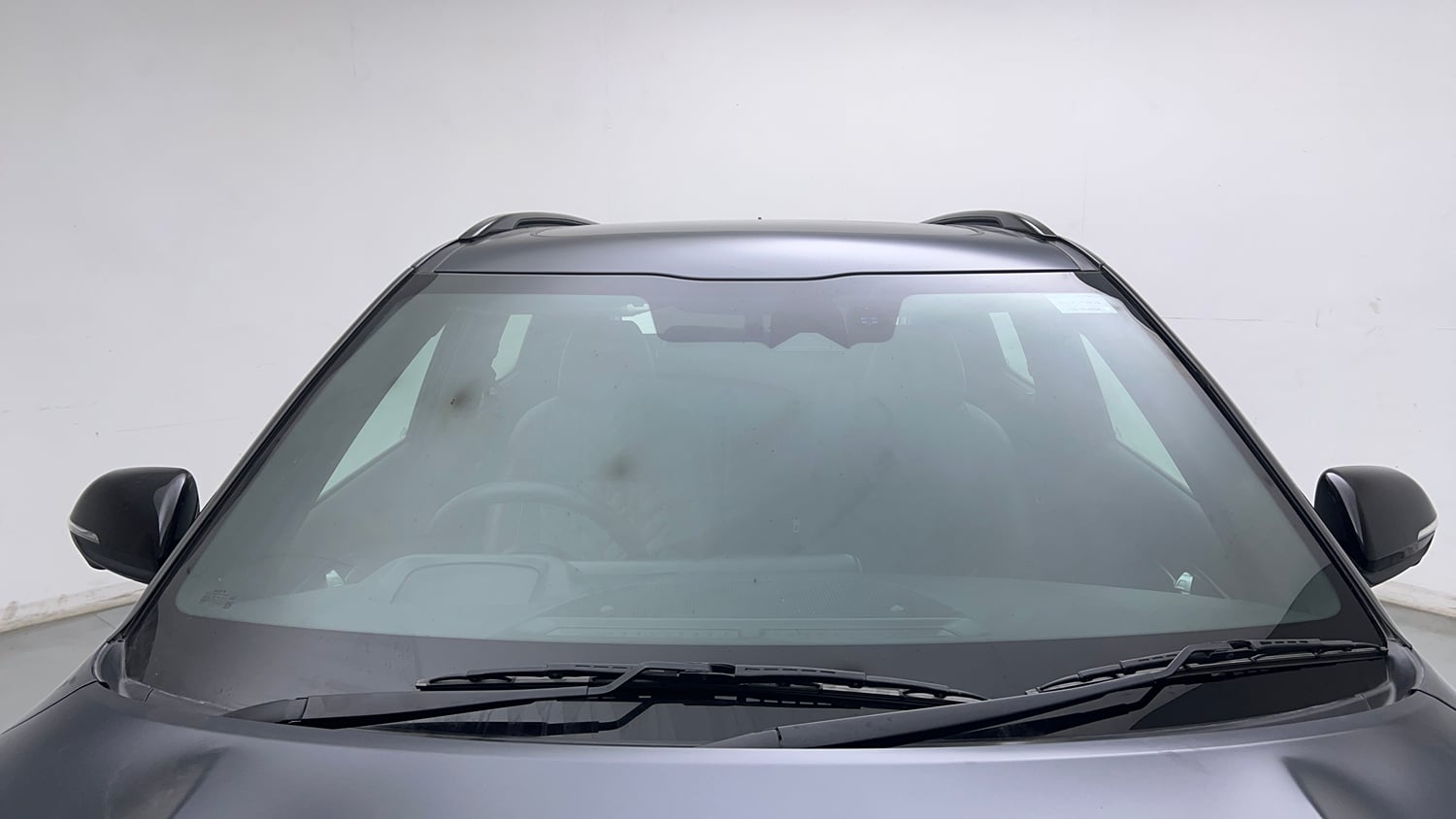 Used 2024 Kia Seltos X Line 1.5 Turbo Petrol DCT Petrol Automatic exterior FRONT WINDSHIELD VIEW
