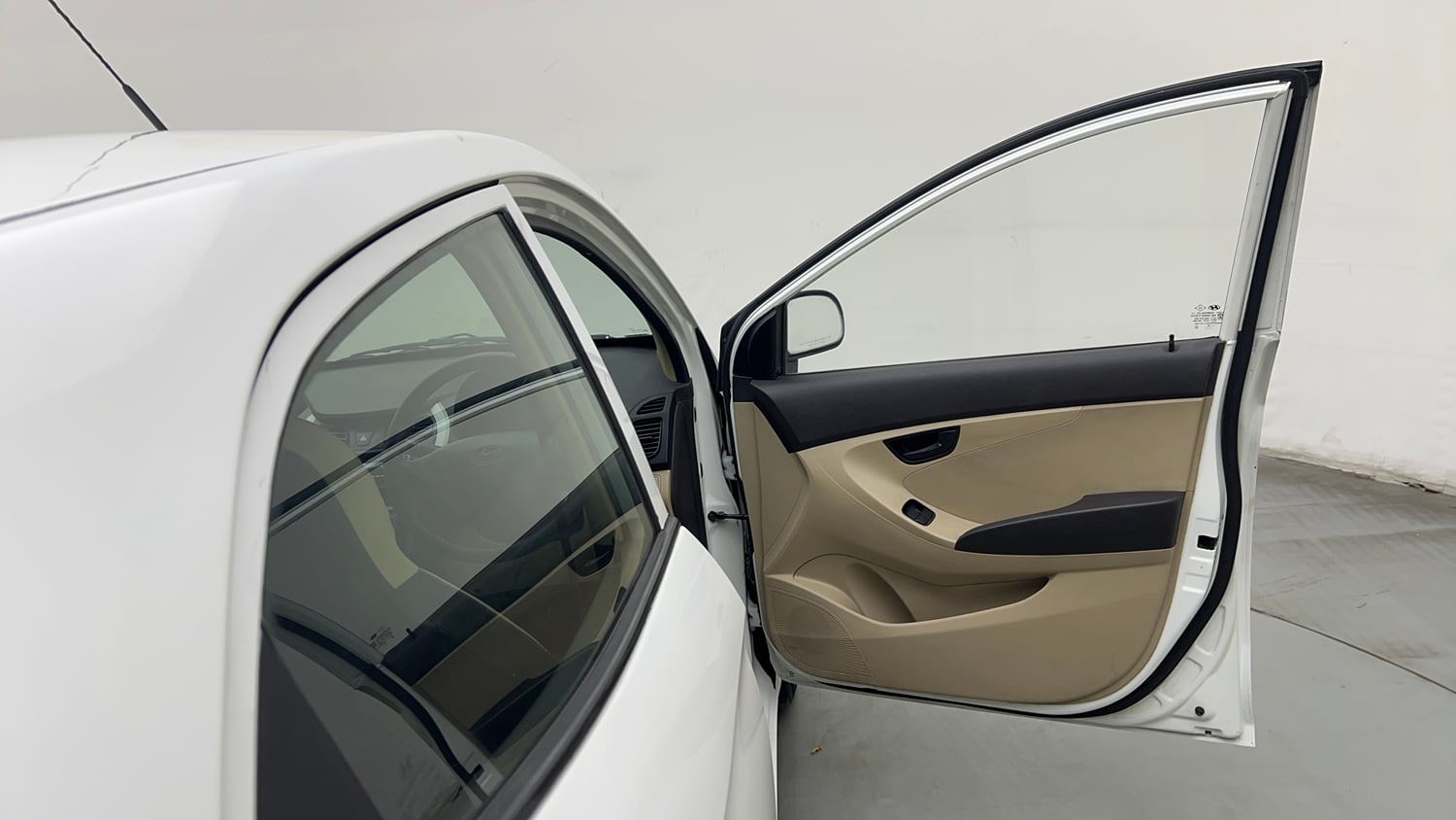 Used 2016 Hyundai Eon Era + Petrol Manual interior RIGHT FRONT DOOR OPEN VIEW