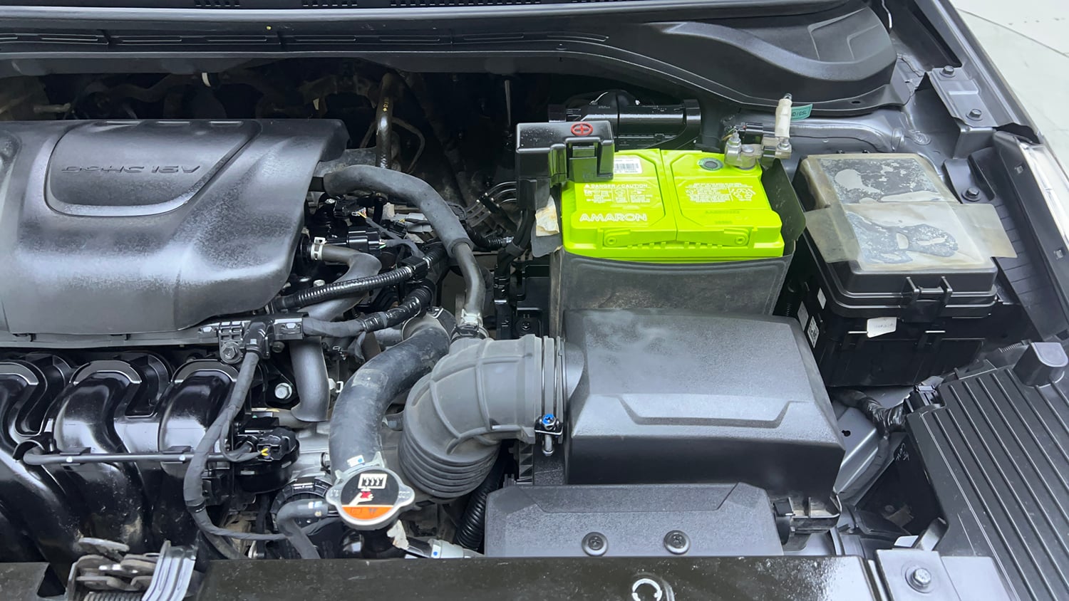 Used 2017 Hyundai Verna SX (O) 1.6 VTVT AT Petrol Automatic engine ENGINE LEFT SIDE VIEW