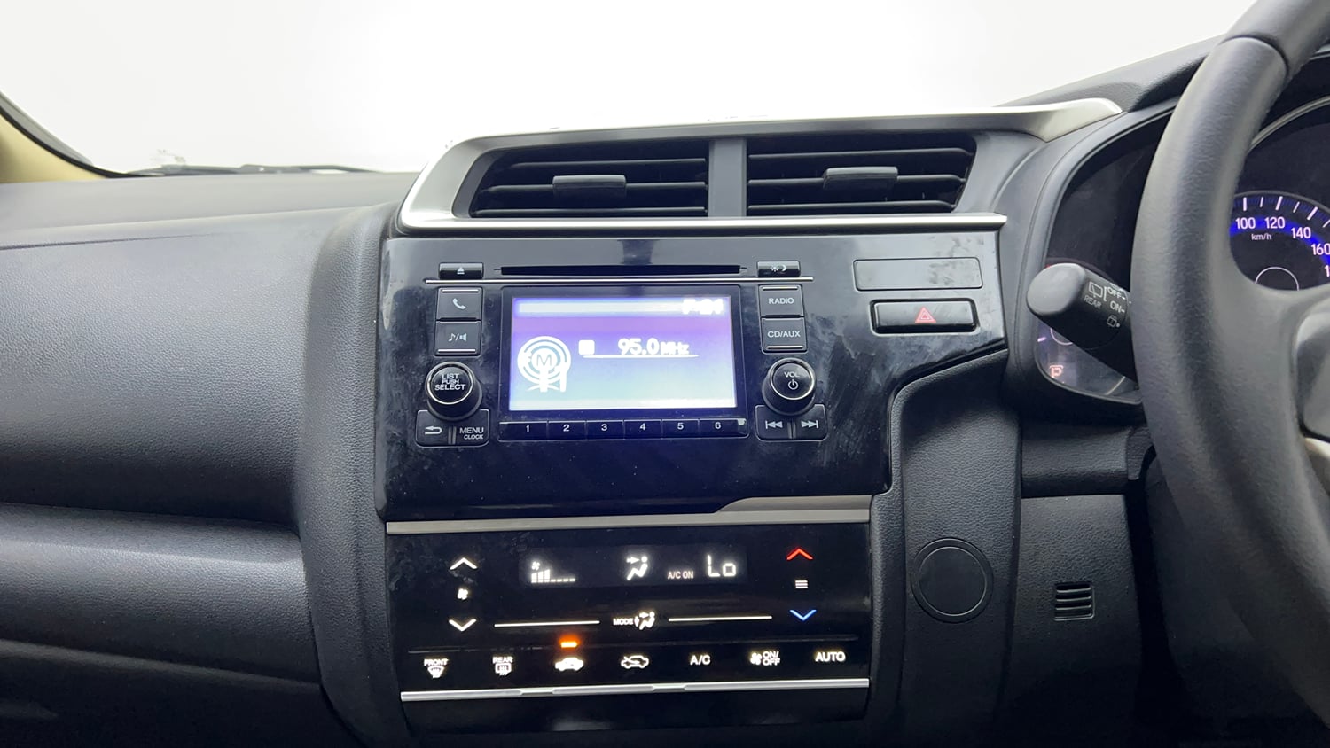 Used 2016 Honda Jazz V AT Petrol Petrol Automatic top_features Integrated (in-dash) music system
