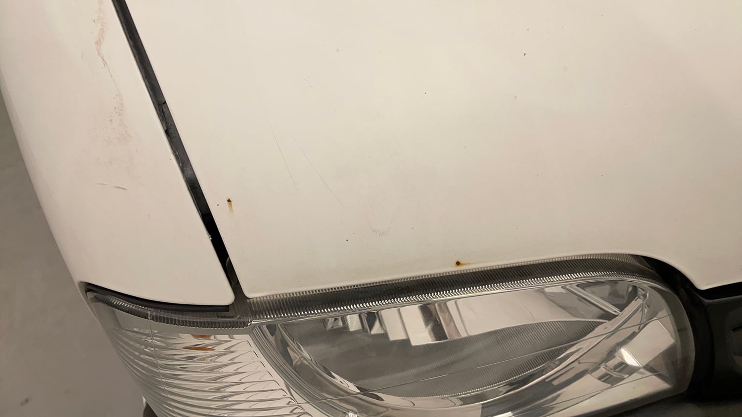 Used 2019 Maruti Suzuki Eeco 5 STR WITH A/C+HTR Petrol Manual dents MINOR SCRATCH