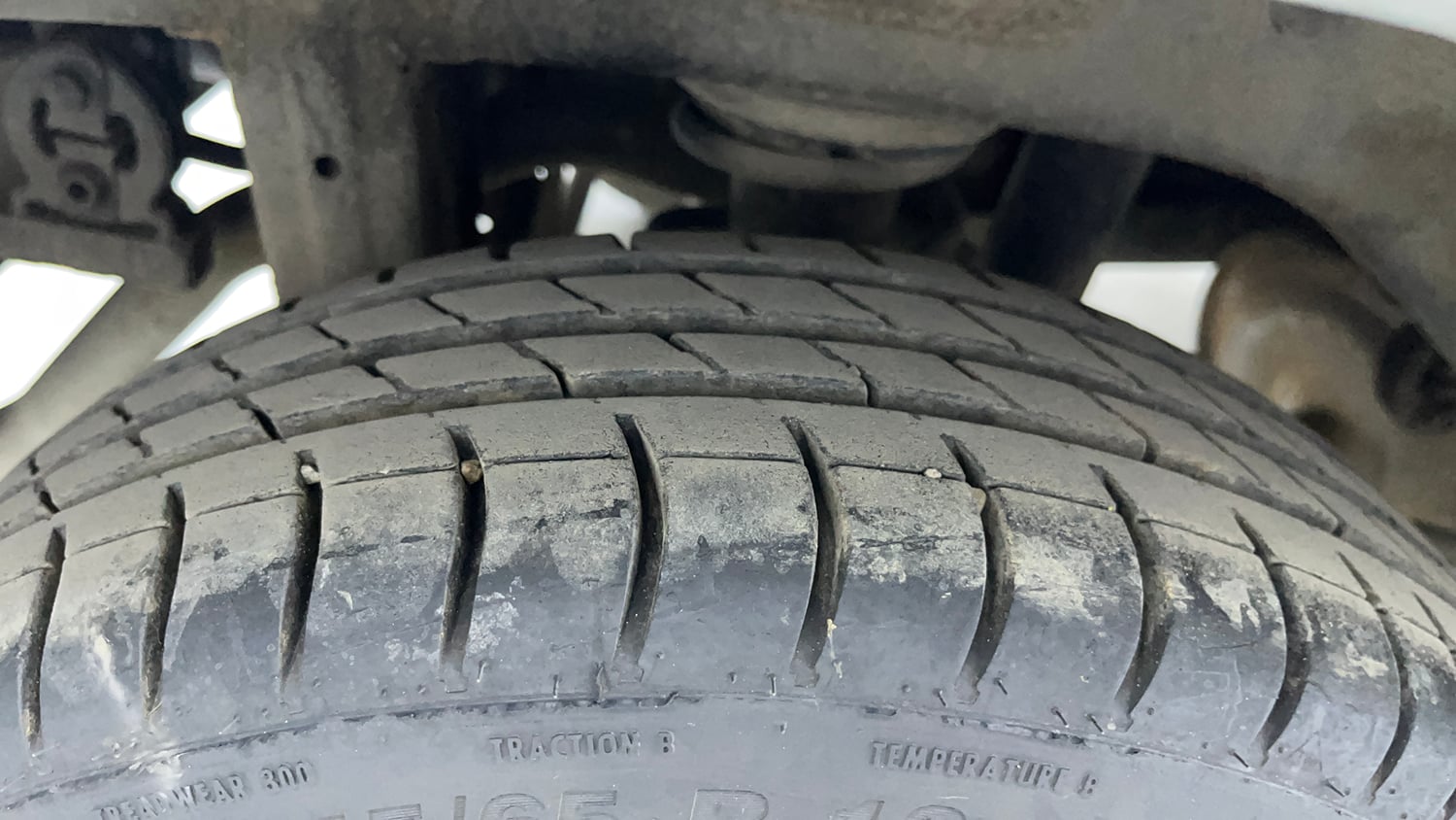 Used 2016 Maruti Suzuki Alto K10 VXi Petrol Manual tyres RIGHT REAR TYRE TREAD VIEW