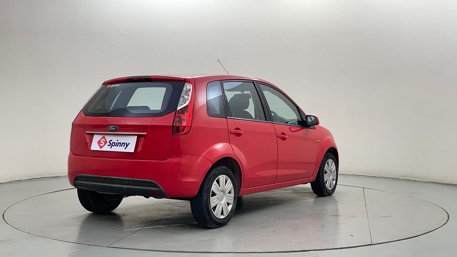 Used 2012 Ford Figo Duratec Petrol ZXI 1.2 Petrol Manual exterior RIGHT REAR CORNER VIEW
