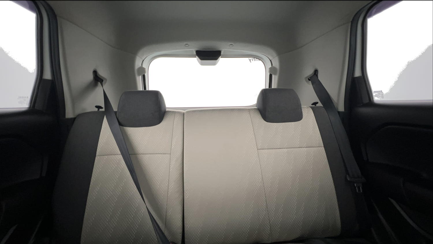 Used 2022 Maruti Suzuki Wagon R ZXI 1.2 Petrol Manual interior REAR SEAT CONDITION VIEW