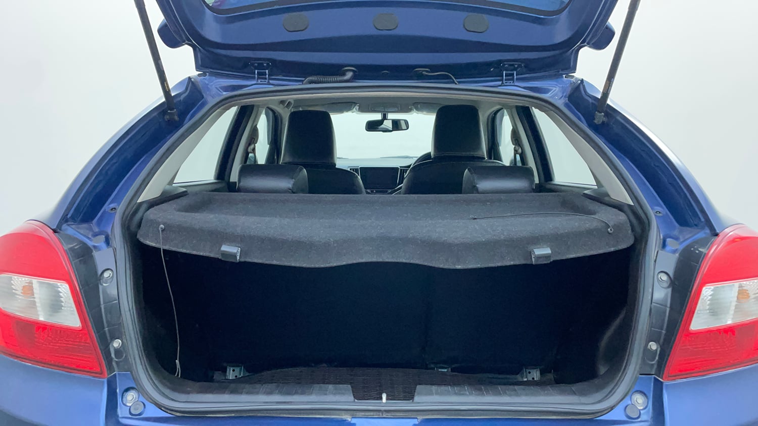 Used 2019 Maruti Suzuki Baleno Zeta 1.2 Petrol Manual interior DICKY INSIDE VIEW