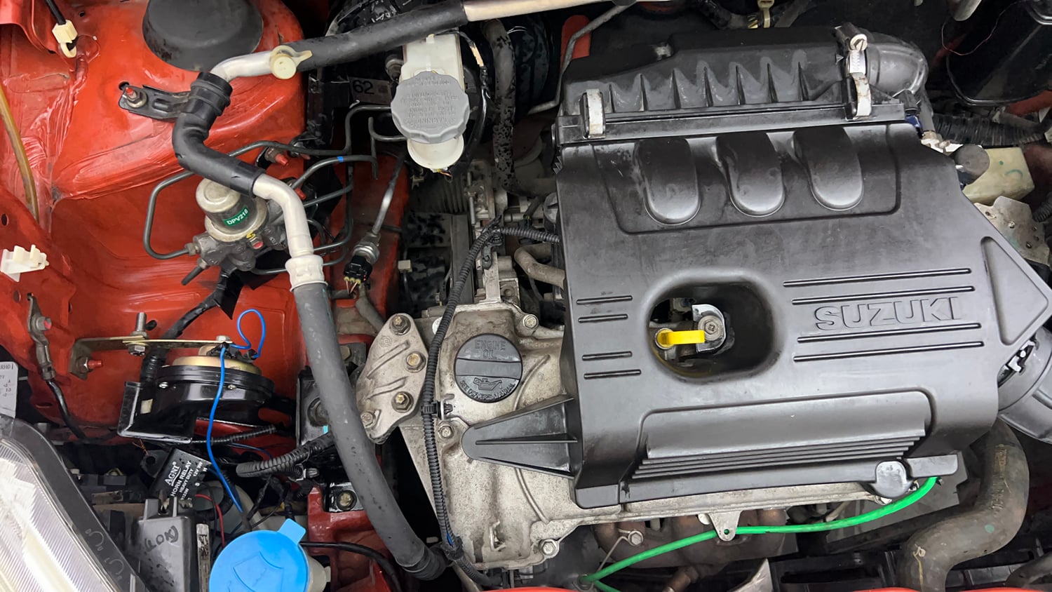 Used 2017 Maruti Suzuki Celerio ZXi AMT Petrol Automatic engine ENGINE RIGHT SIDE VIEW