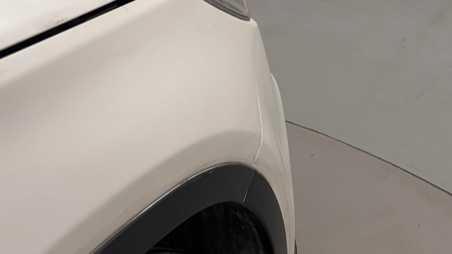 Used 2018 maruti-suzuki Vitara Brezza ZDi Plus AGS Diesel Automatic dents MINOR SCRATCH