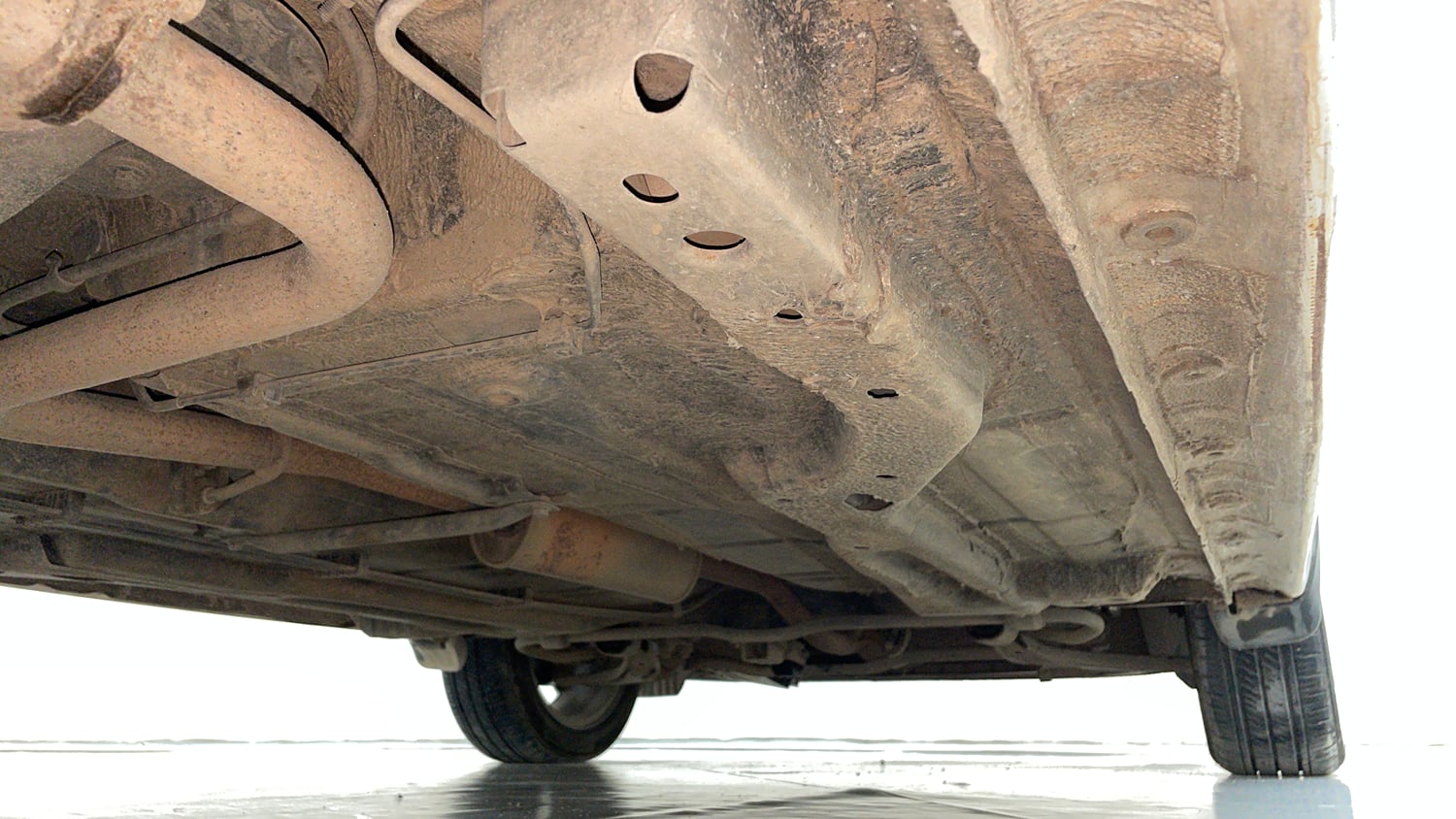 Used 2021 Tata Tiago XZ Plus Dual Tone Petrol Manual extra REAR RIGHT UNDERBODY VIEW