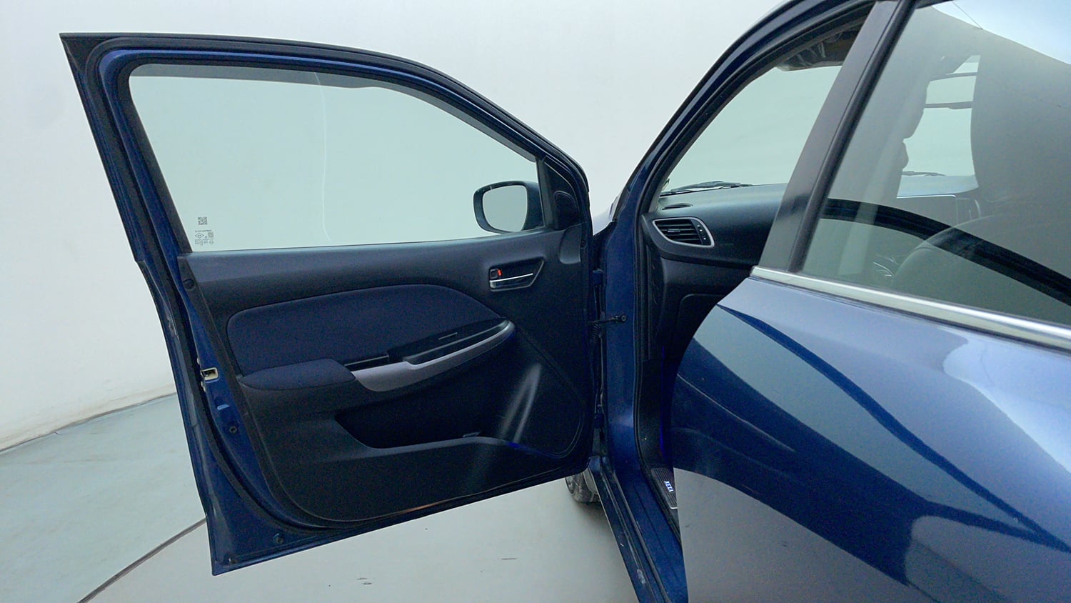 Used 2019 Maruti Suzuki Baleno Zeta 1.2 Petrol Manual interior LEFT FRONT DOOR OPEN VIEW