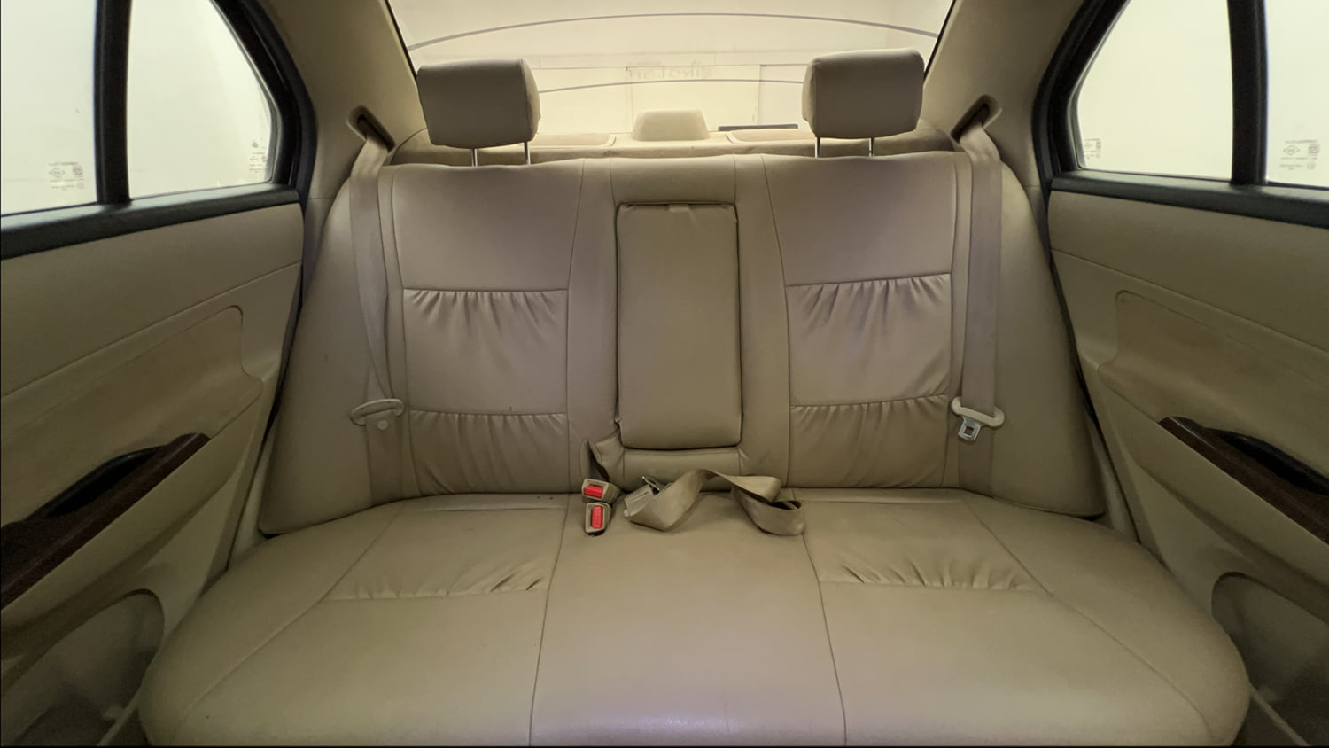 Used 2016 Maruti Suzuki Swift Dzire VXI Petrol Manual interior REAR SEAT CONDITION VIEW