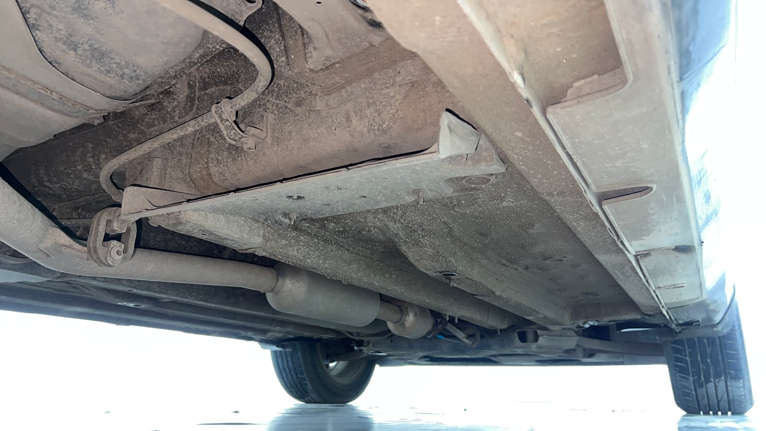 Used 2022 Kia Seltos GTX Plus 1.4 DCT Petrol Automatic extra REAR RIGHT UNDERBODY VIEW