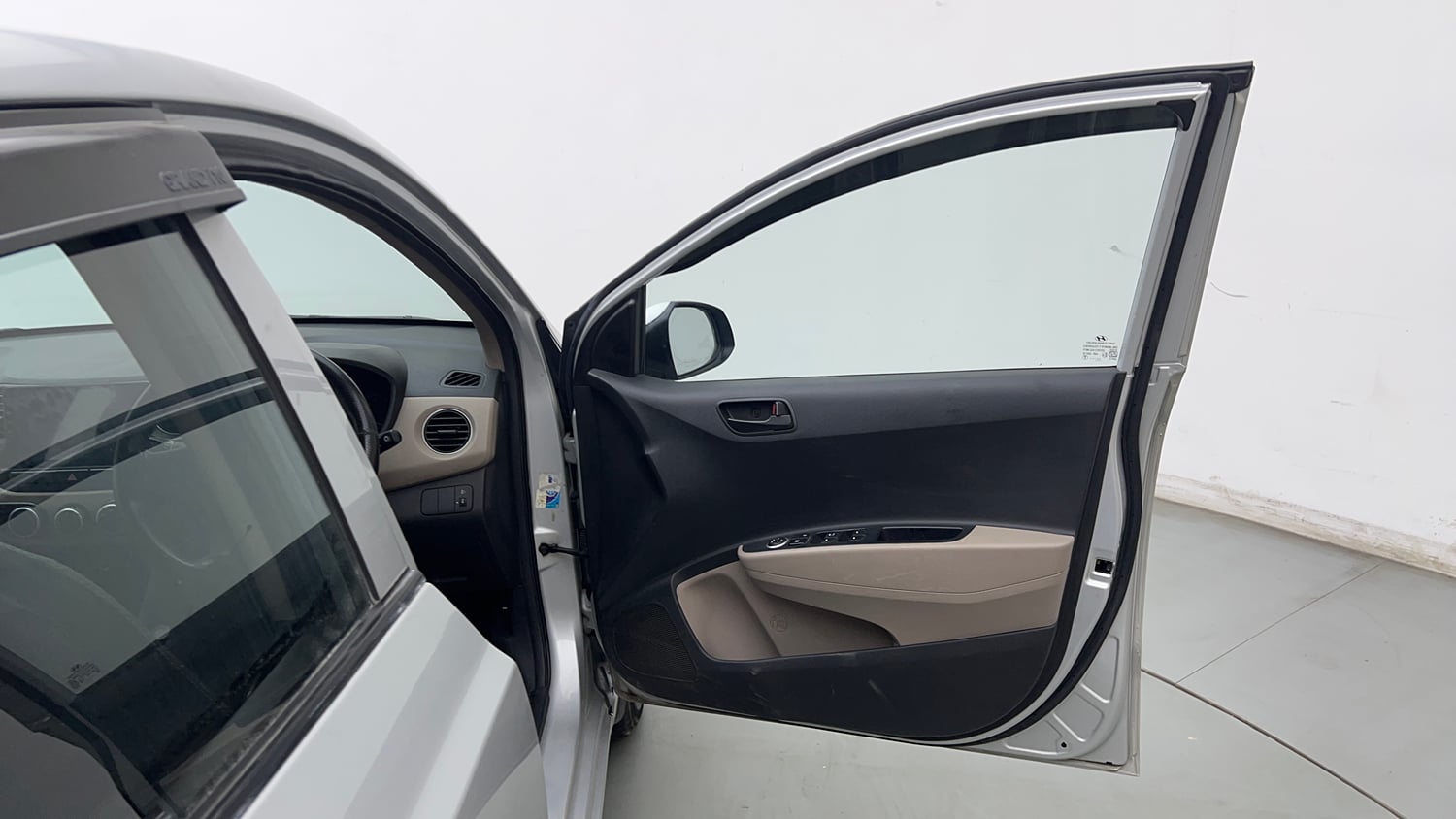 Used 2016 Hyundai Grand i10 Magna 1.2 Kappa VTVT Petrol Manual interior RIGHT FRONT DOOR OPEN VIEW