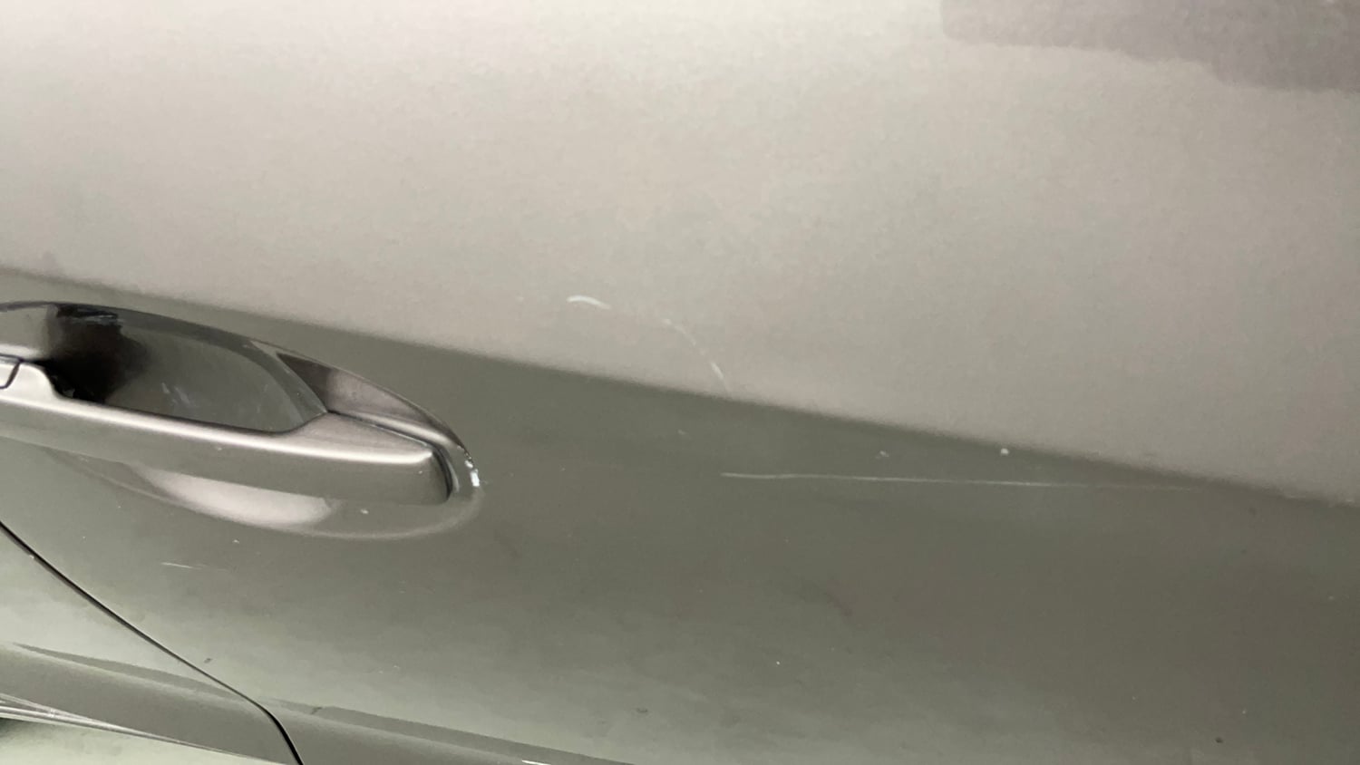 Used 2013 Honda Brio E MT Petrol Manual dents MINOR SCRATCH