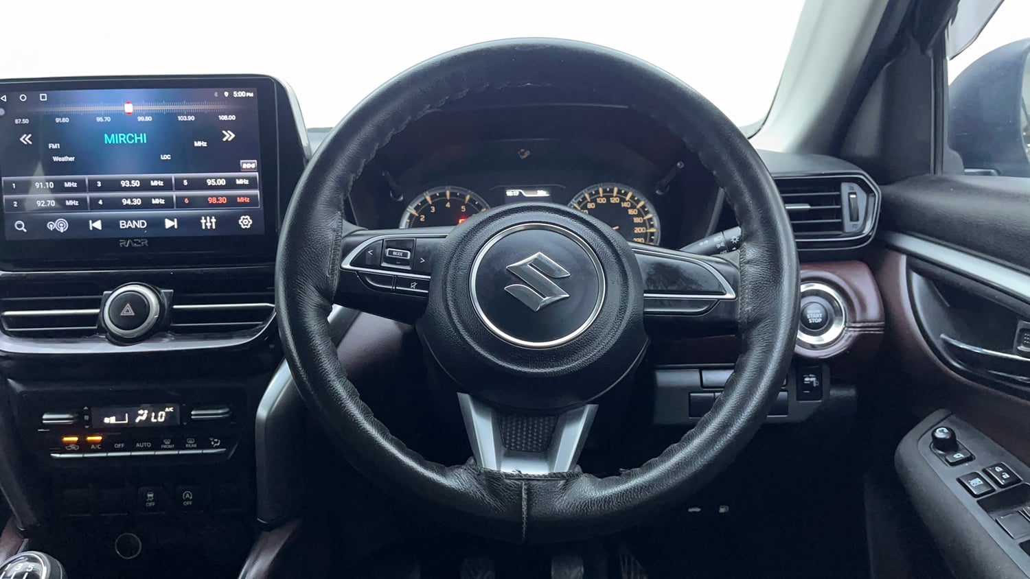 Used 2024 Maruti Suzuki Grand Vitara Sigma Smart Hybrid Petrol Manual interior STEERING VIEW