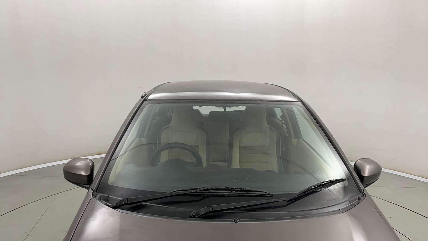 Used 2013 Honda Brio E MT Petrol Manual exterior FRONT WINDSHIELD VIEW